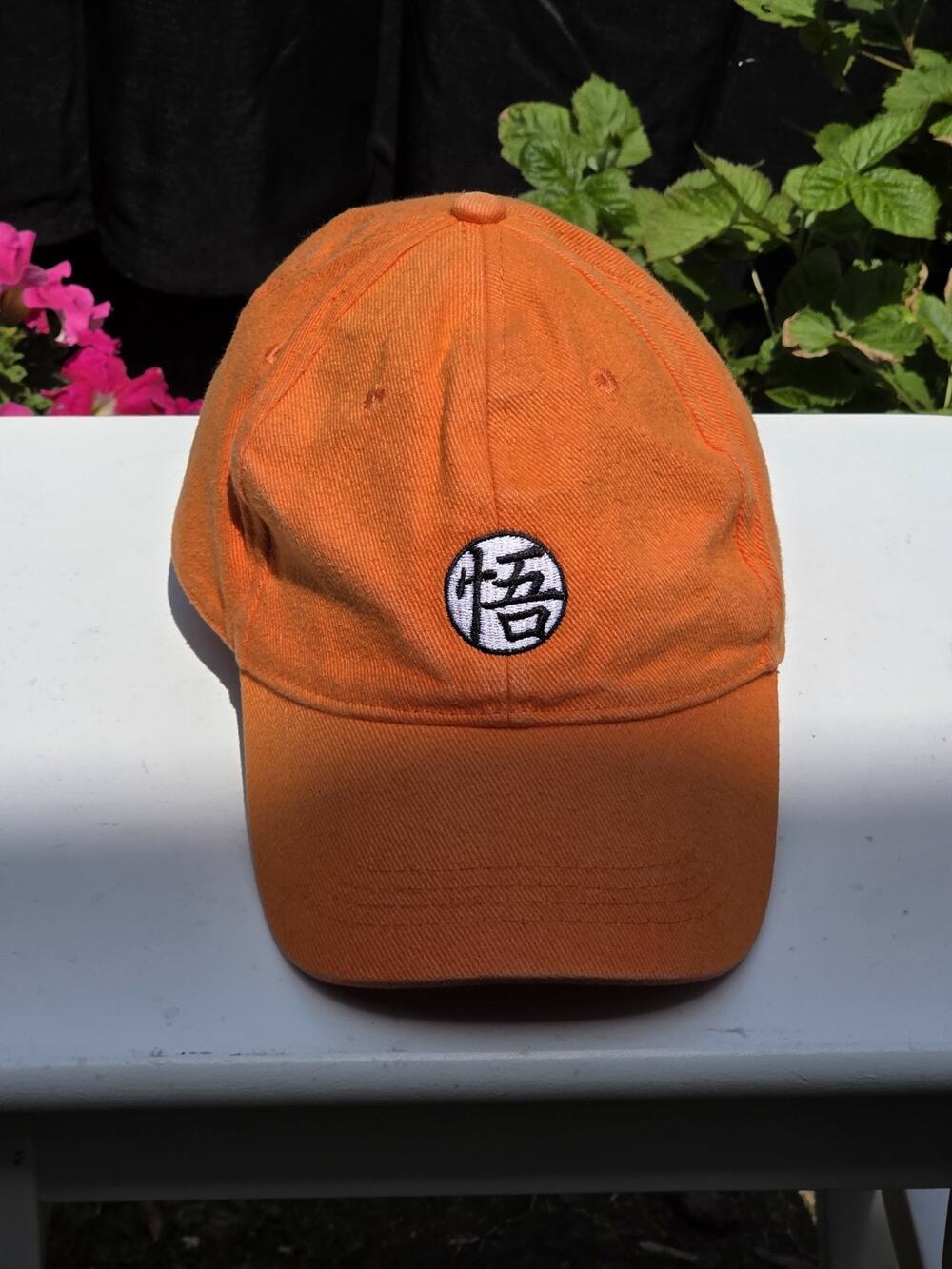 Preowned Dragon Ball Z Goku Logo SnapBack Hat H6
